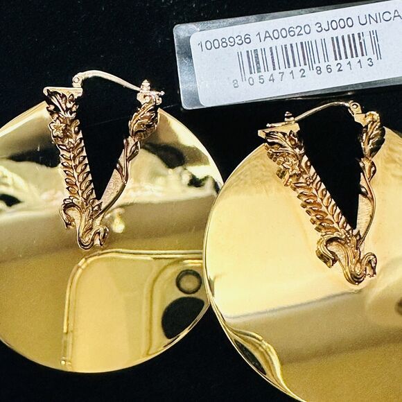 NIB Versace Barocco Virtus Hoop Earrings Gold Tone Engraved Jewelry $775 - Picture 7 of 10